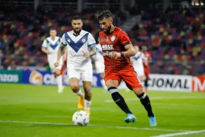 Vélez y Central Córdoba se medirán en la cancha de Unión de Santa Fe