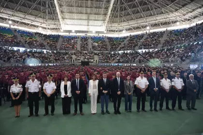 Jorge Macri, encabezó la jura en una emocionante ceremonia en el Estadio Mary Teran de Weiss, en Parque Roca