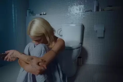 Tini Stoessel en "Un mechón de pelo".