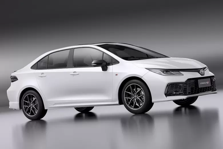 El Toyota Corolla GR-S incorpora elementos distintivos de diseño y más equipamiento.