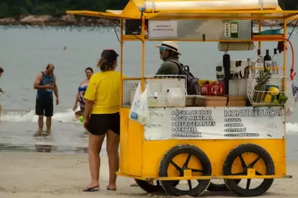 VERANO 2025: Alerta sanitaria en Florianópolis por un brote masivo de gastroenterocolitis y las farmacias están desbordadas
