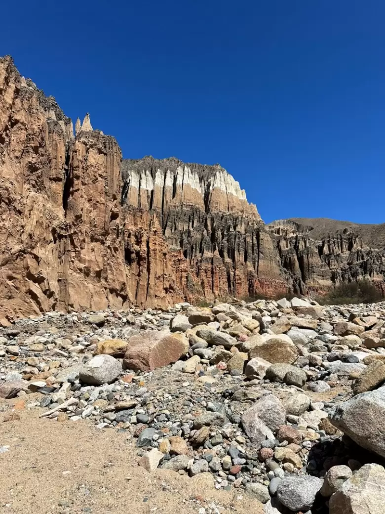 10 lugares INCREÍBLES e IMPERDIBLES de Argentina para visitar en 2025