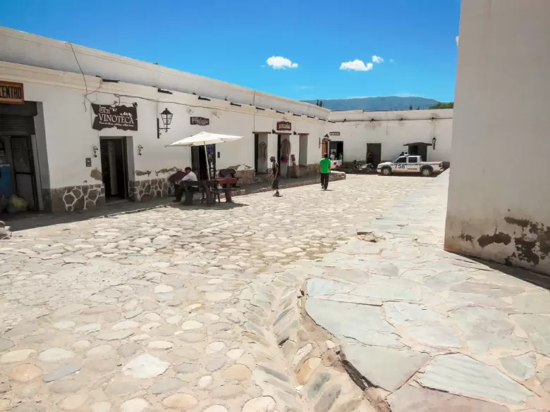 10 lugares INCREÍBLES e IMPERDIBLES de Argentina para visitar en 2025