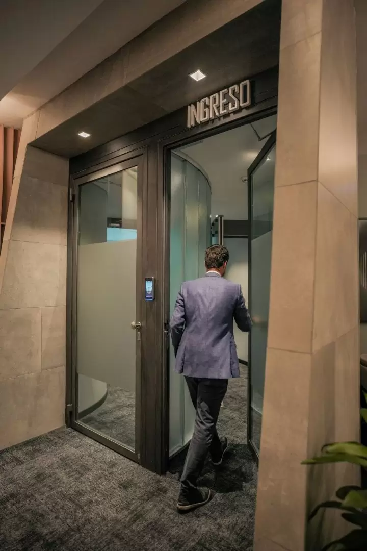 Hausler creció 30% en el negocio de las cajas de seguridad y suma sucursales este 2025