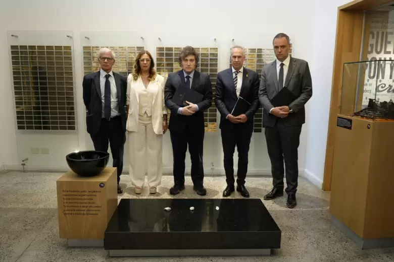 Javier Milei encabezó el acto por el Día Internacional de Conmemoración en Memoria de las Víctimas del Holocaust