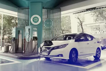 ¿Cuántos autos electrificados se venden en Argentina?