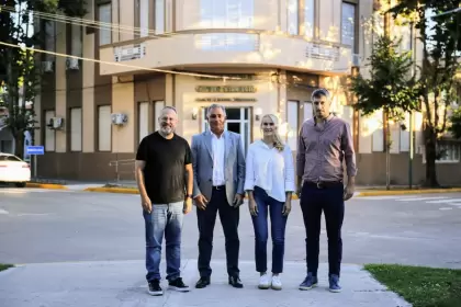 Astorino con Pareja y Valenzuela.