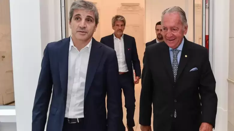 Luis Caputo y Daniel Funes de Rioja