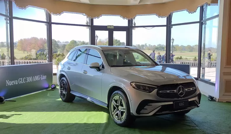 La Mercedes-Benz GLC 300 4MATIC AMG-Line bajó a US$ 119.000.