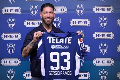 El traspaso de Sergio Ramos al Monterrey es uno de los mayores bombazos en la historia de la liga mexicana.