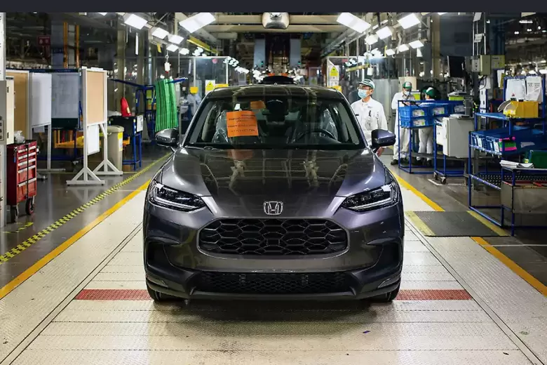 Honda estaría decidida a fabricar el próximo Civic en EE.UU. y no en México, donde hace la ZR-V.