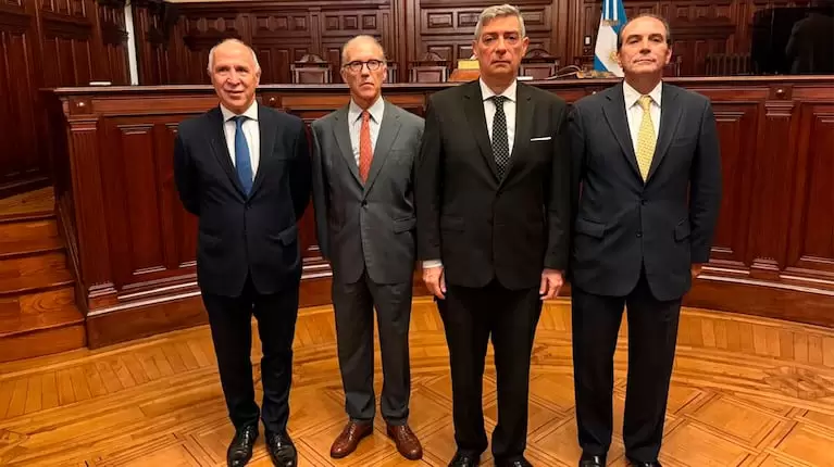 Los miembros de la Corte Suprema