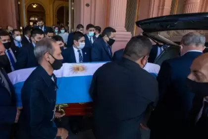 ¿Dónde está el corazón de Diego Maradona y cuándo podría ser enterrado con sus restos?