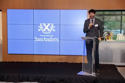 Lucas Grosman, rector de UdeSA.