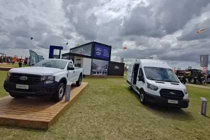 Se renovó la familia Ford Transit, cuáles son sus cambios y precios
