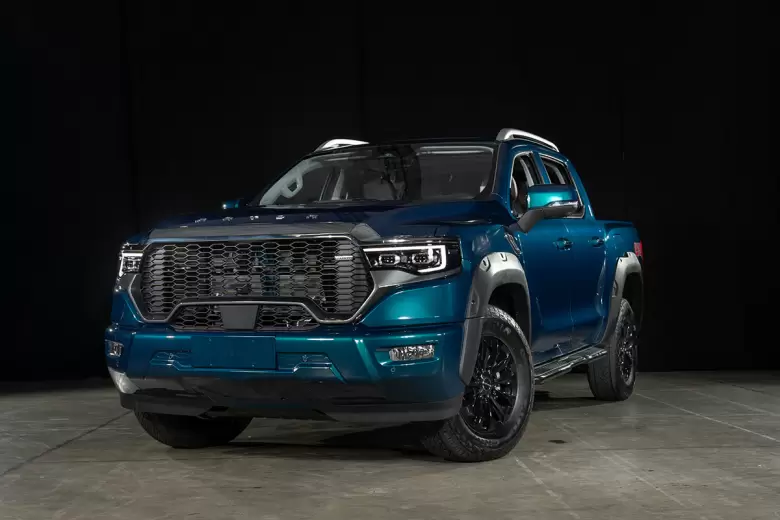 La V9 es casi una full size y tiene 750 kilos de capacidad de carga.