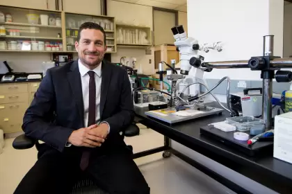 El creador del Huberman Lab Podcast