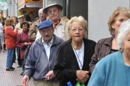 Créditos de $50 millones para jubilados y pensionados: cuánto dinero se puede pedir y cómo solicitarlo