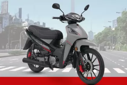 ¿Cuánto creció la venta de motos en 2025 y qué modelo lideró?