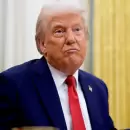 Primeras reacciones de los mercados a los anuncios de Trump: bajan las acciones, el petróleo y el dólar