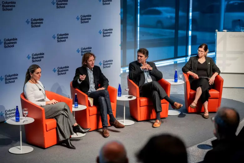 Nueva York: Emprendedores, políticos y líderes argentinos se reunieron en la Univ. de Columbia para discutir sobre la actualidad y potencial del país.