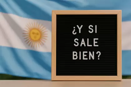 Javier Milei arriesga mucho desde este lunes 14 de abril.