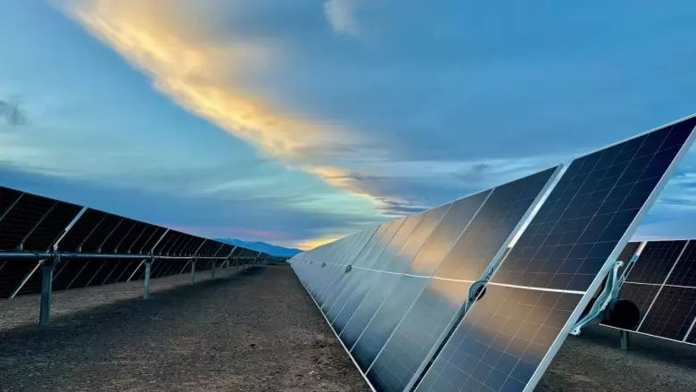 Continúa el avance de ingeniería y obra del Parque Solar Fotovoltaico El Quemado, ubicado en Las Heras, a 53 km de la ciudad de Mendoza.