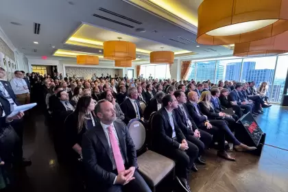 La misión comercial argentina a Houston incluye a más de 100 empresas del sector energético.