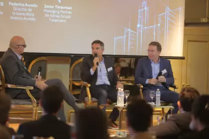 El evento Finanzas Públicas Provinciales realizado por Adcap Grupo Financiero.