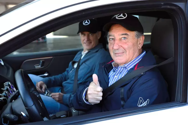 Daniel Herrero junto a Alfonso Prat Gay, ambos al frente de Prestige Auto.
