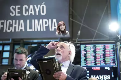 Se viene las elecciones y hay más preguntas desde Wall Street.