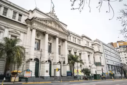 Furor por la Feria de Empleo en la UBA: más de 500 ofertas laborales en un solo día