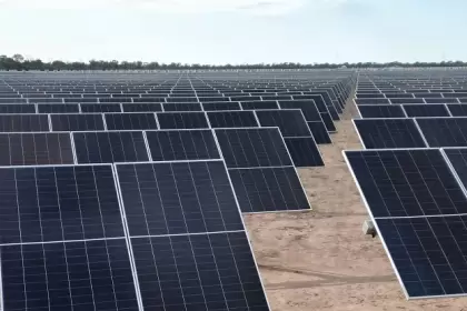 Panel solar en el Parque Solar Pampa del Infierno