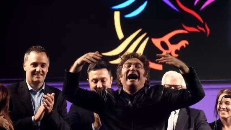 Javier Milei en el cierre de campaña de Manuel Adorni.