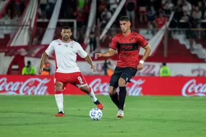 Huracán y Platense, los finalistas. En cualquiera de los casos, el Apertura cortará una larga racha sin campeonatos.