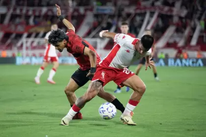 Huracán y Platense serán los finalistas que definan al próximo campeón del fútbol argentino