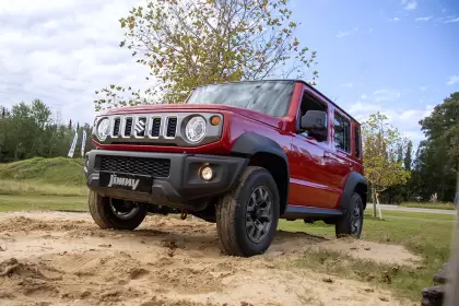 Un nuevo 4x4 chico llegó al mercado argentino: cómo es y cuánto sale