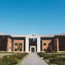 ¿Qué escuela argentina fue elegida entre las mejores 30 del mundo por el Financial Times?