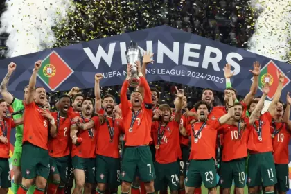 Cristiano Ronaldo volvió a levantar un título con Portugal