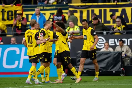 Borussia Dortmund es uno de los equipos más grandes de Alemania y viene de terminar primero del Grupo F