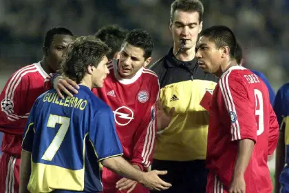 La Intercontinental del 2001 dejó heridas abiertas en Boca, que ahora busca revancha en el Mundial de Clubes