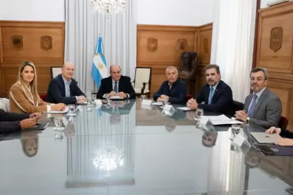 El Gobierno nacional dio inicio al Consejo de Mayo para "buscar acordar propuestas legislativas"