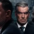 Helen Mirren desata el caos: la serie de Guy Ritchie que nadie esperaba