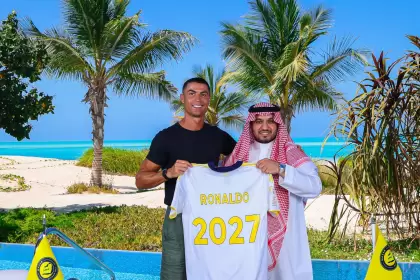 Cristiano Ronaldo mueve grandes cifras por publicidad, en redes sociales, premios y mucho más en el fútbol árabe