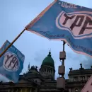 Doble golpe judicial a Argentina: Preska ordena entregar acciones de YPF a otro fondo buitre
