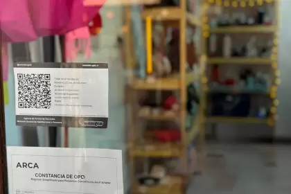 El municipio eliminó la tasa que se cobraba para habilitar nuevos locales.