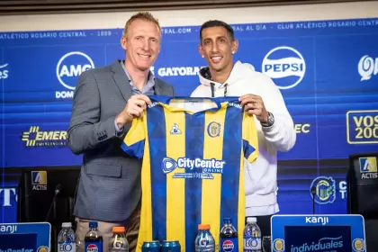 Di María firmó un contrato por un año con Rosario Central. (@RosarioCentral)
