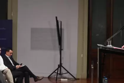 Adorni: "La corrupción en la obra pública tiene su acta de defunción firmada"
