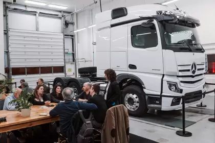 Cuarta edición de Diálogos Mercedes-Benz