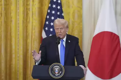 Trump cierra acuerdo comercial con Japón y las tres automotrices de Detroit encienden las alertas